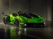 开云体育中国冷夜巴黎！卡塞米罗的惊天远射，如何点燃了勒沃库森的赛场？