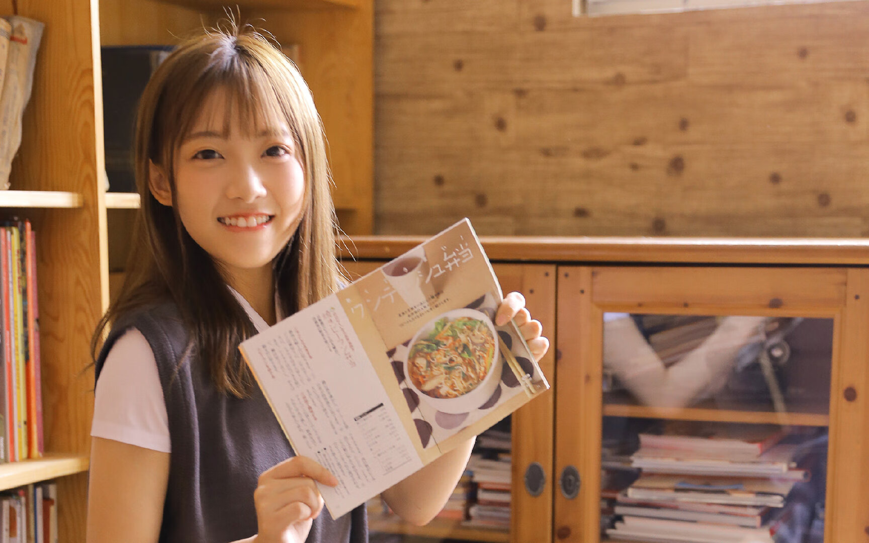 太阳第三节狂潮连轰25分压制独行侠，詹姆斯赛后评分拉满引热议