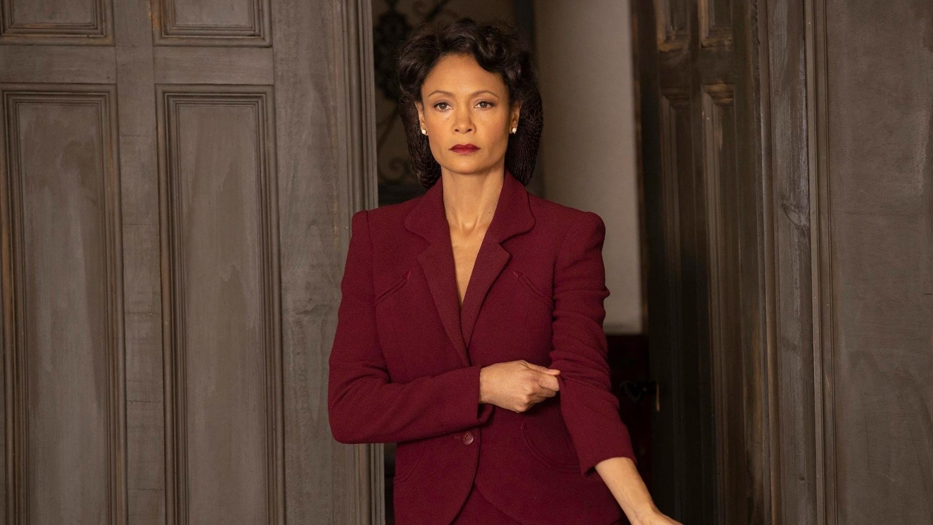 神兽觉醒!字母哥季后赛之夜轰出史诗数据,禁区之王重新定义比赛